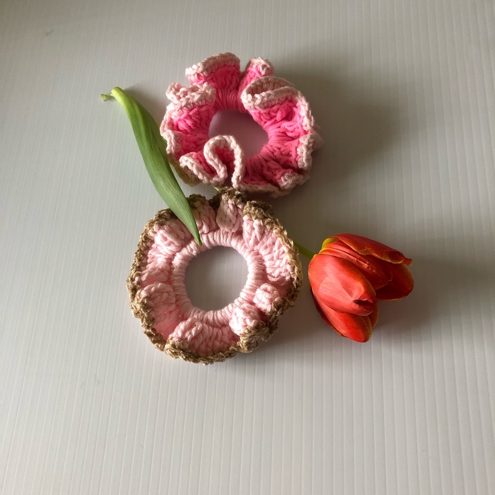 Crochet hair tie, bun holders (2)